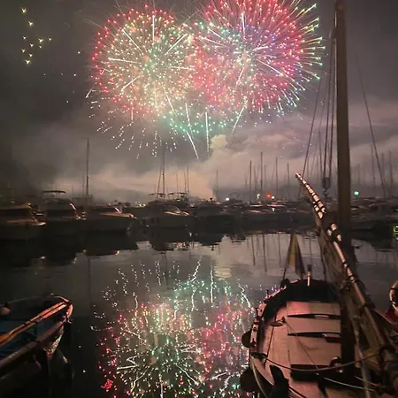 Apartamento A Pied Du Port De Et De Sa *