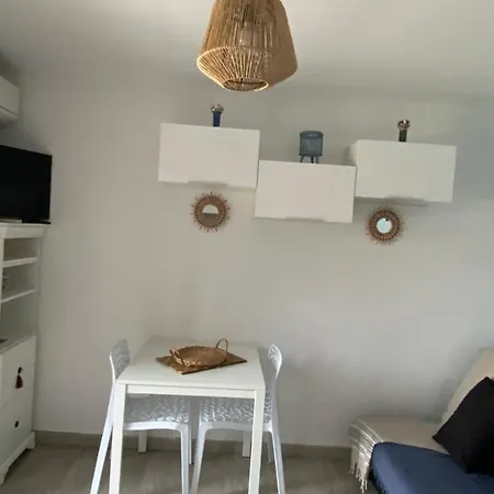 A Pied Du Port De Et De Sa Bandol